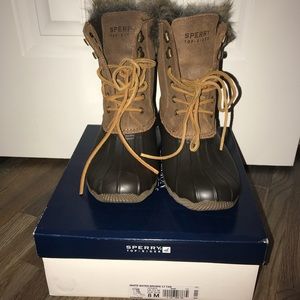 Sperry boots